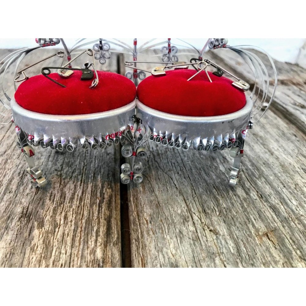 Vintage Set Of Tin Can Art Pin cushion chairs sofa - Picture 11 of 13